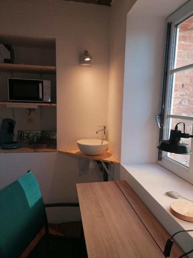 Mini Garni Vendemiaire Apartment Vesoul Bagian luar foto